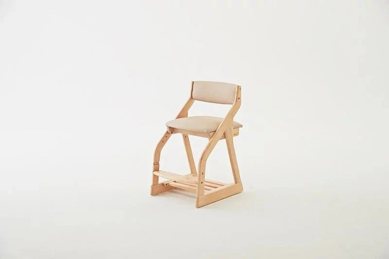 Calla Adjustable Solid Wood Chair for Kids - 4 Height Settings, Easy-to-Clean Fabric