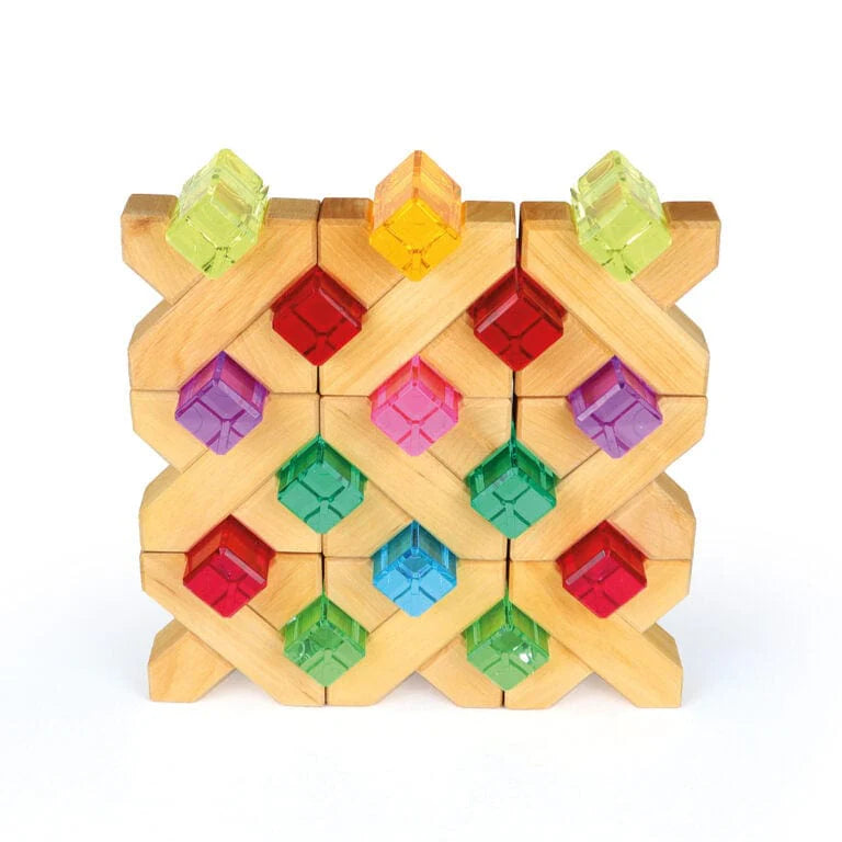 Bauspiel Luminous Blocks and lucent cubes in an X-Block lattice