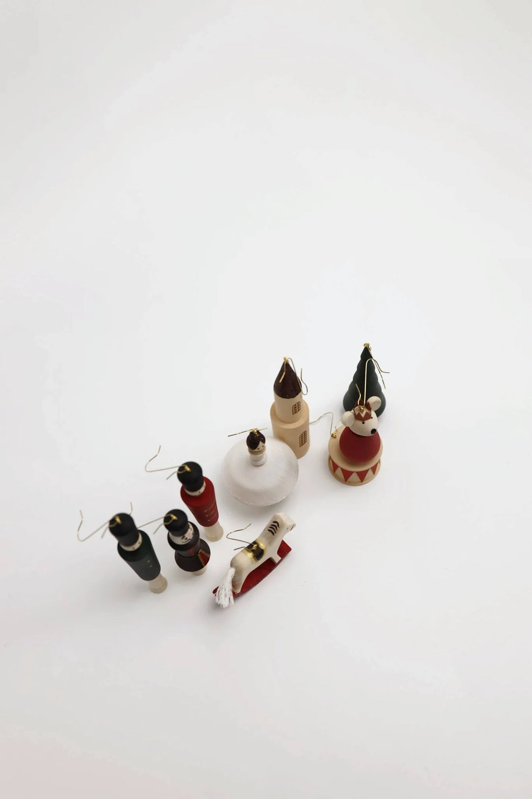 Sabo Concept Wooden Christmas Ornaments – Nutcracker, Ballerina, Mouse King &amp; Soldiers (9-Piece Set)