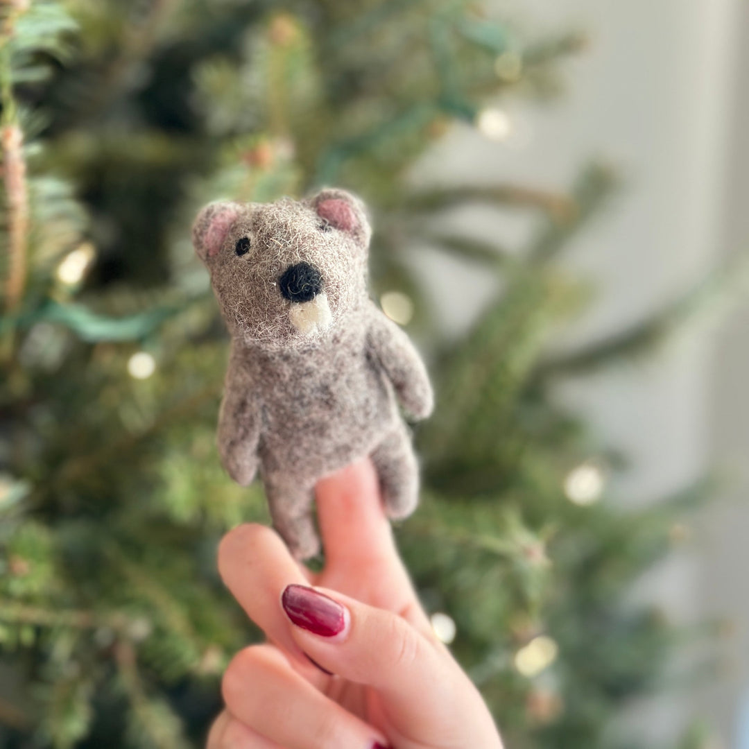 Beaver Finger Puppet