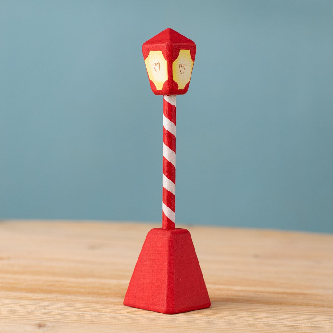 Bumbu Christmas Lamp Post