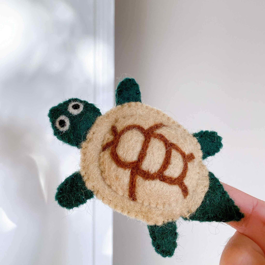 Turtle Finger Puppet