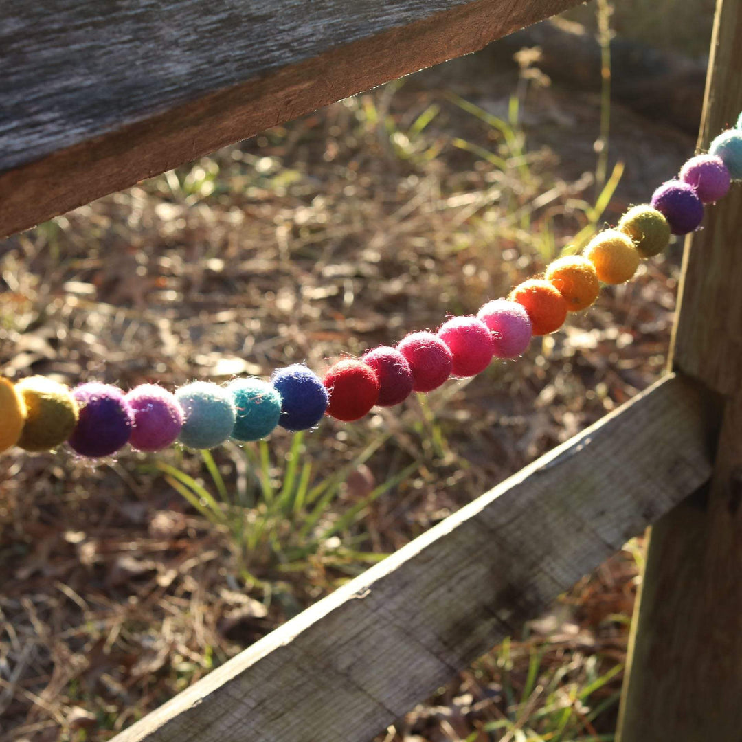 Felt Rainbow Pompom Ball Garland