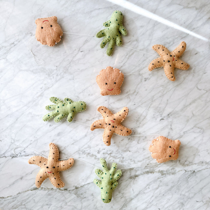 Felt Starfish Garland