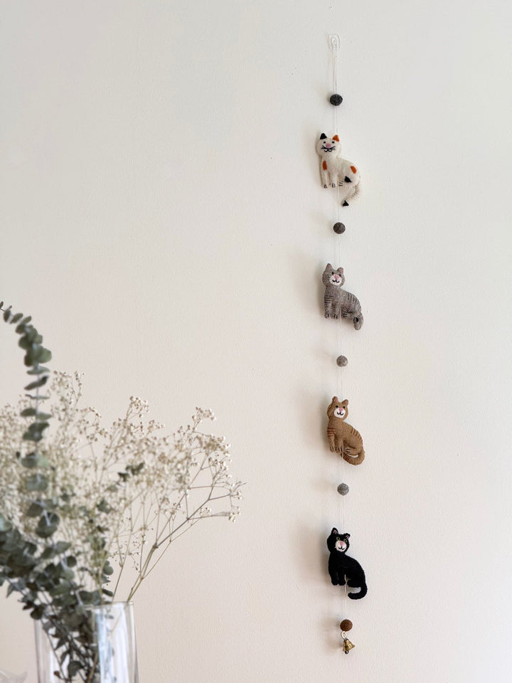 Felt Stitched Cat Garland