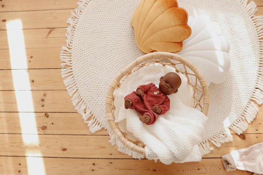 Velvet “Gold Pearl” Shell Pillow
