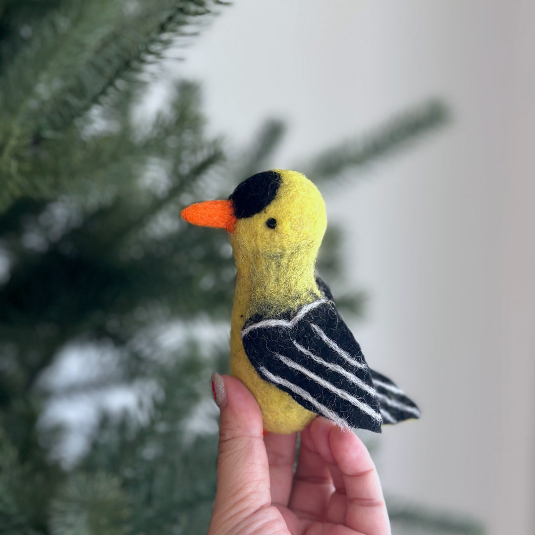 Goldfinch Finger Puppet