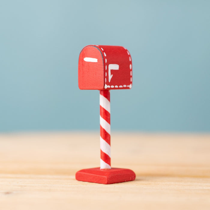 Bumbu Santa's Mailbox