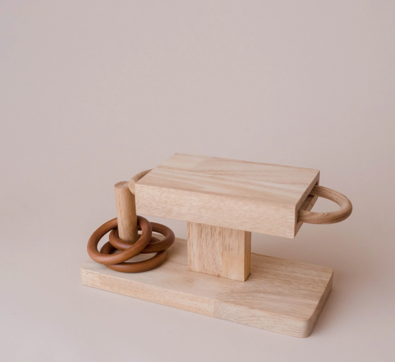 Q Toys Montessori Wooden Ring Slide