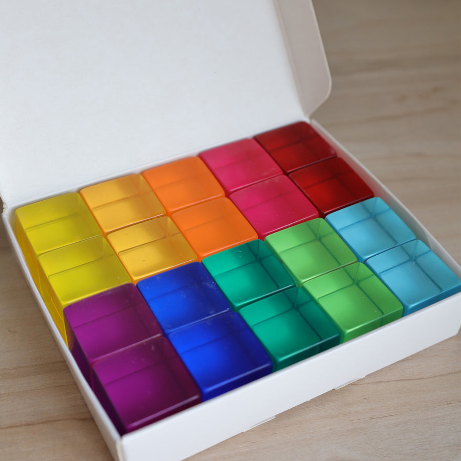 Bauspiel Lucent Cubes, Set of 20, in two rows of ten colors in their box
